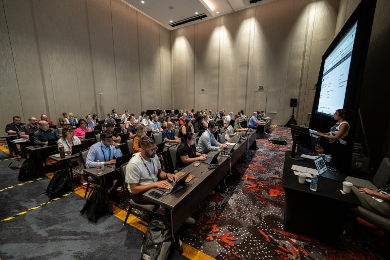 Hands-on labs thumbnail